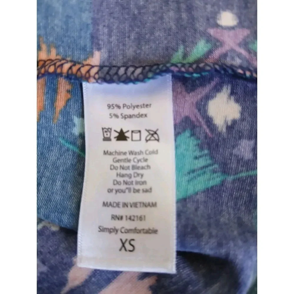 Lularoe Womens T-shirt Size XS Short Sleeve Round Neck Gray And Multicolor - Picture 14 of 15